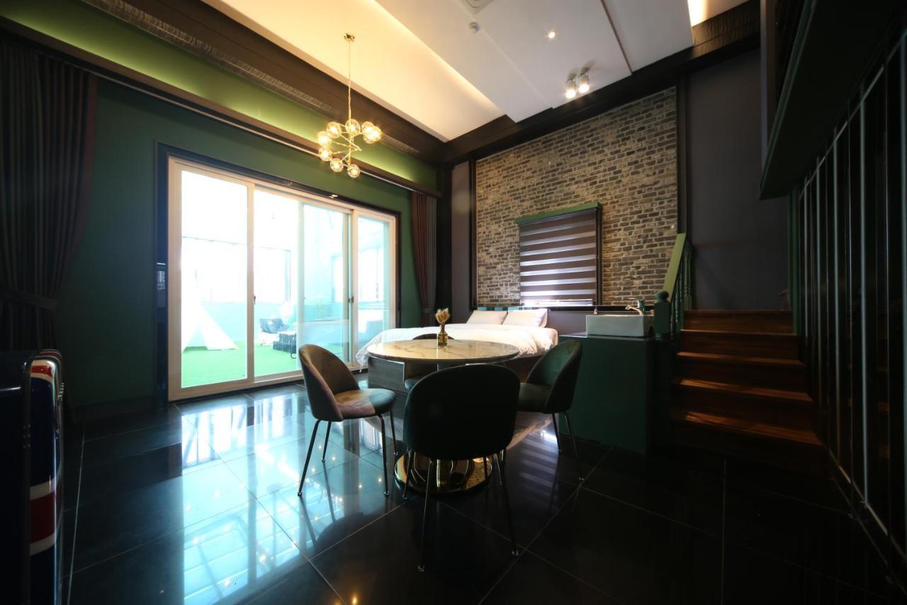 Hotel Yeogiatte Daegu Station エクステリア 写真